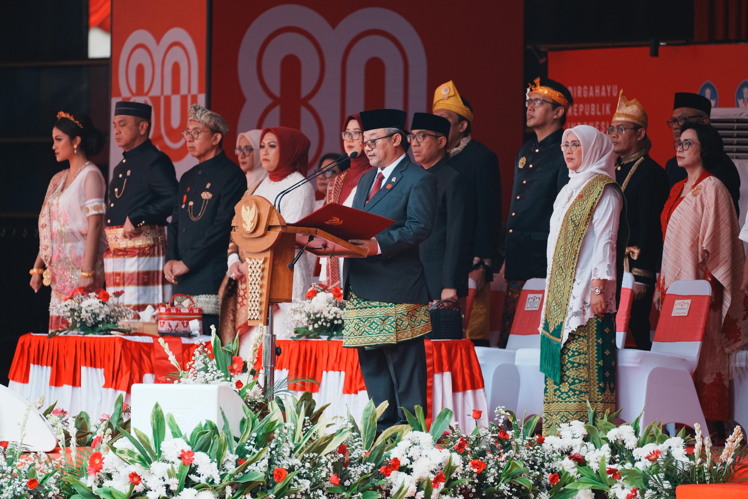 Menbud Hadiri Upacara Bendera HUT ke-80 Kemerdekaan RI