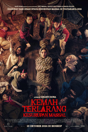 Kemah Terlarang "Kesurupan Massal"