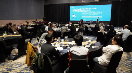 Literasi Layanan Penyensoran di Bandung